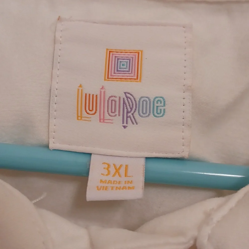 Soft White Button-Front Jacket - Picture 2 of 7